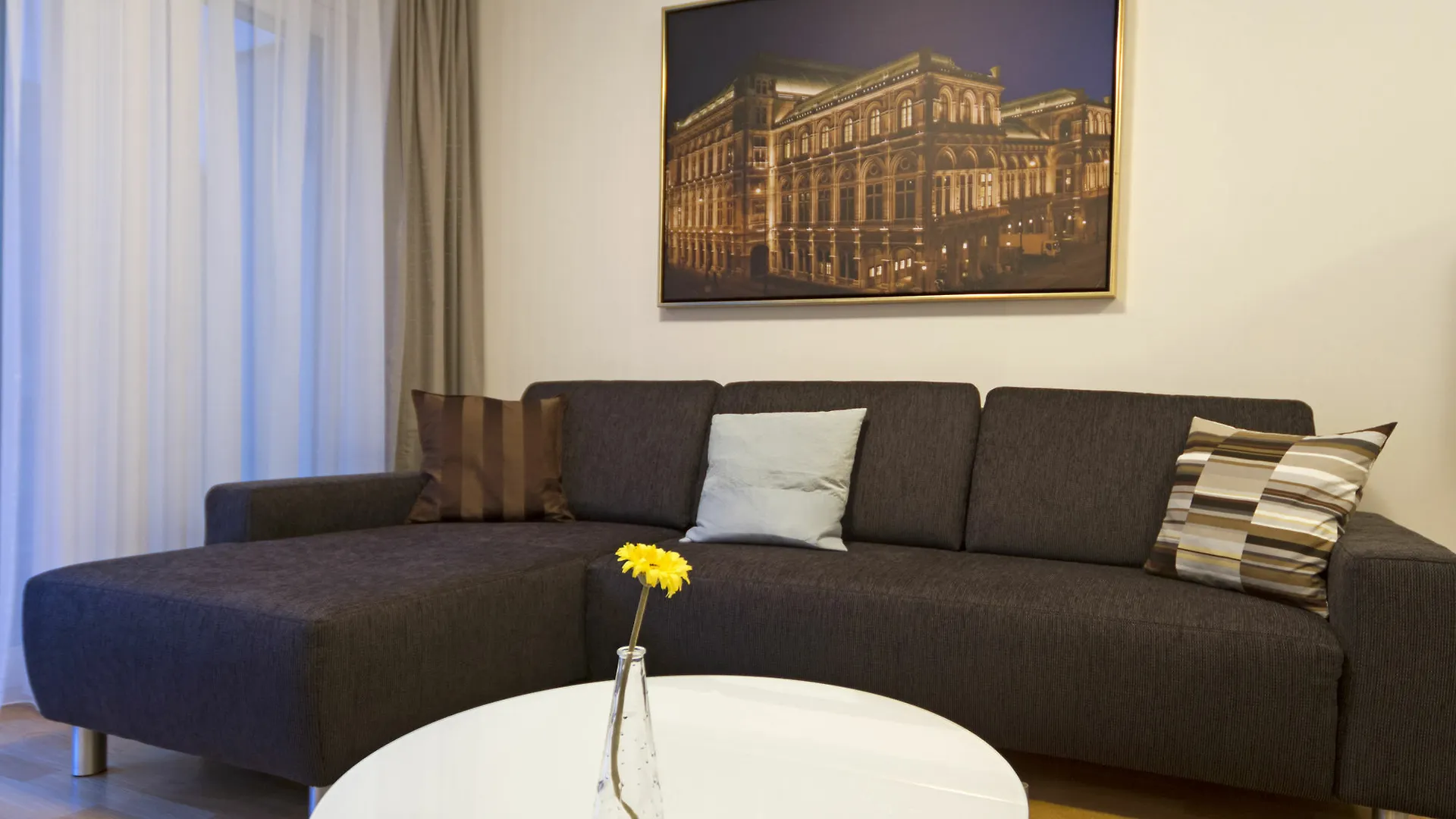 Apartment Balcony Dream Mariahilf Top 29